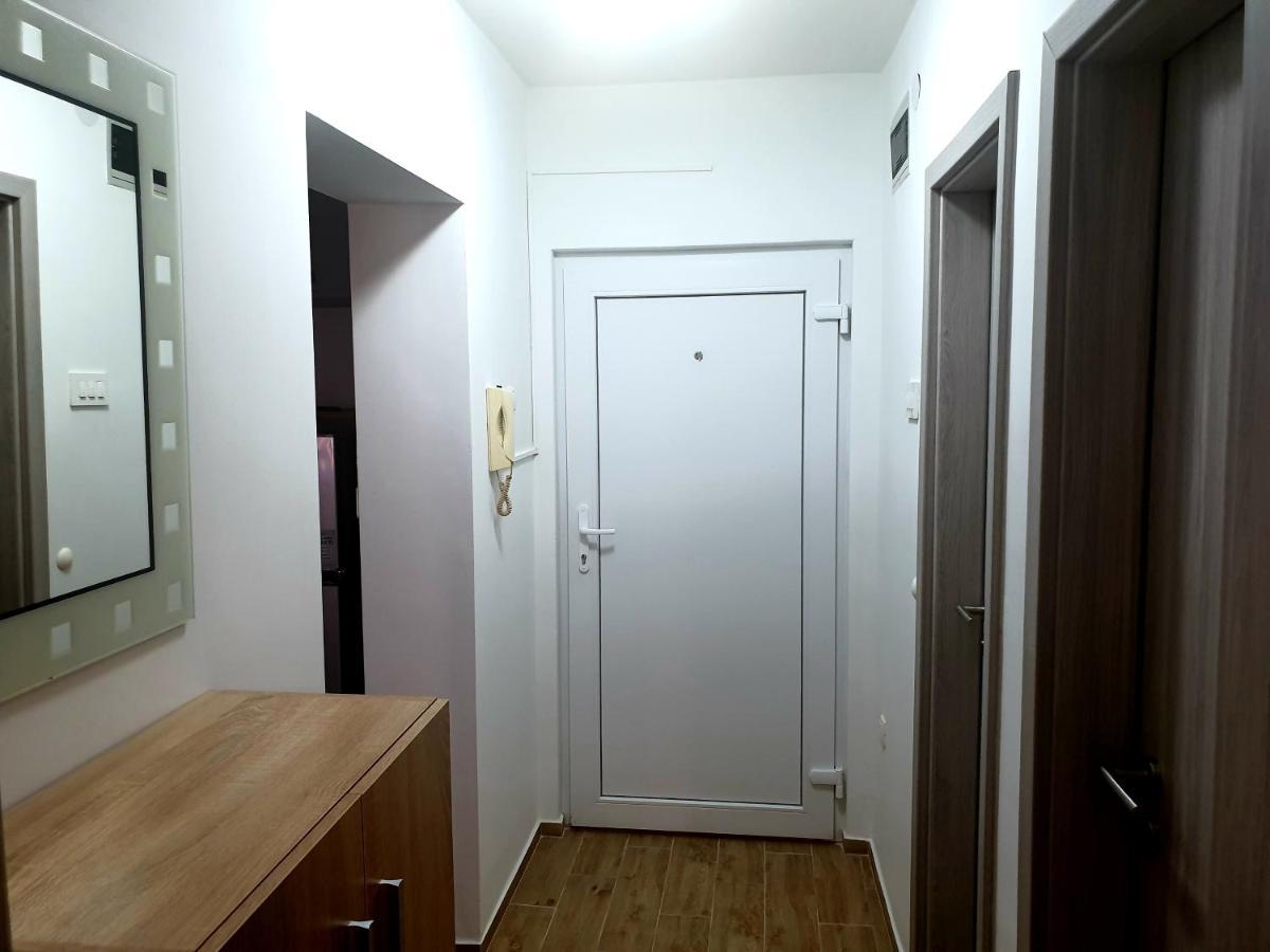 Apartment Mon Cheri-Located In A Quiet Neighbourhood Near Beaches Free Parking Pula Dış mekan fotoğraf